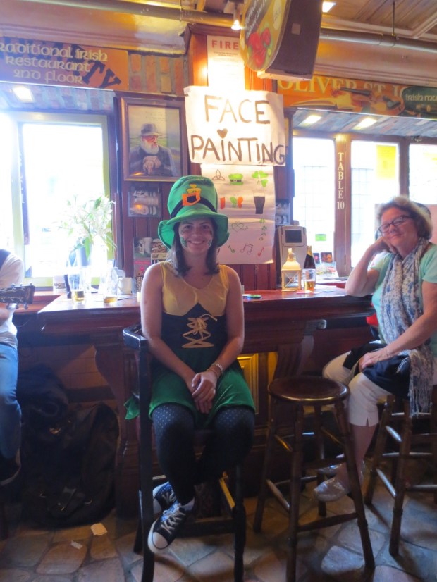 Bar stool or face painting station, you decide ;-)
