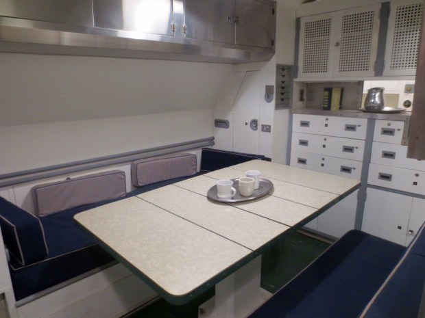 Lucious rooms for dinnertime