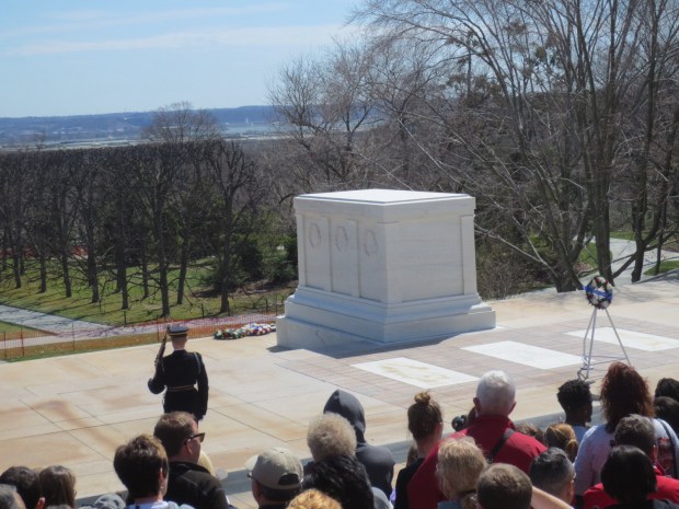 Guarding the graves of the Unknown Soldiers