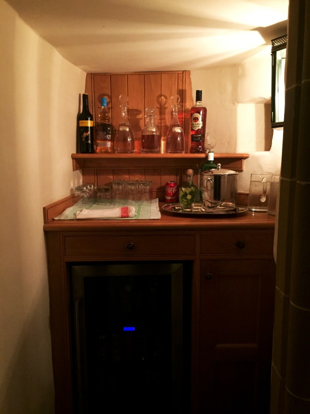 Complimentary bar(!)