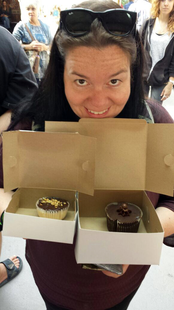 The way serialkillers look at future victims is how I look whenever there's cake...